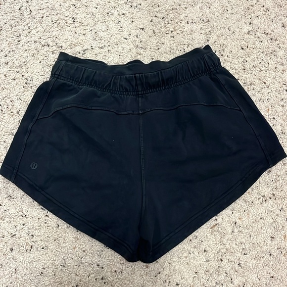 COPY - lululemon inner glow shorts - Picture 2 of 4
